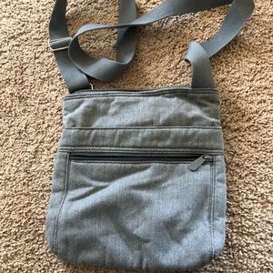 Thirty One Crossbody purse